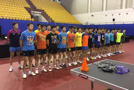 张继科像老了10岁！国乒为复仇日本韩国玩3大招自虐