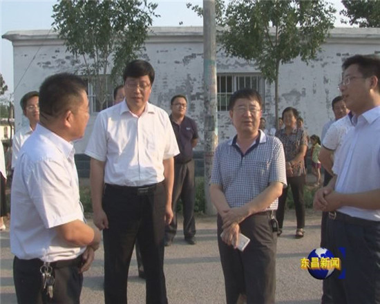 市委组织部来我区走访慰问省派“第一书记”