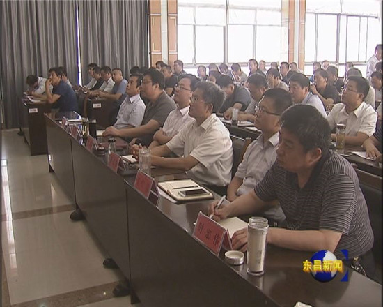 我区组织收看全省第二轮第一书记工作总结 暨第三轮工作推进电视会议