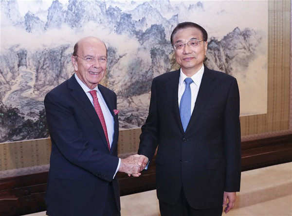 李克强会见美国商务部长罗斯