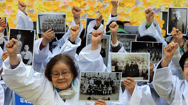 不会推翻“慰安妇”协议 韩国拟“斗而不破”
