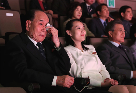 文在寅强调半岛无核化对话应与南北对话并行推进