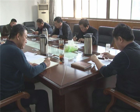 区人大常委会党组理论学习中心组举行集体学习