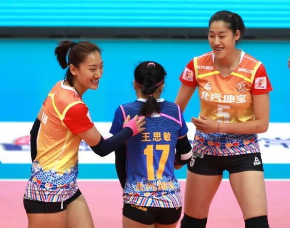 女排又出一黑马！黄金一代悍将打造 郎平再添备用武器