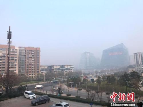 资料图:西安曲江新区的建筑。张一辰 摄 资料图:西安曲江新区的建筑。张一辰 摄