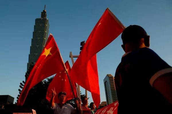 禁挂五星红旗？台官方这把“独火”眼看要烧向自己