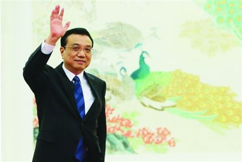 李克强抵达布鲁塞尔出席第十二届亚欧首脑会议并对比利时进行工作访问