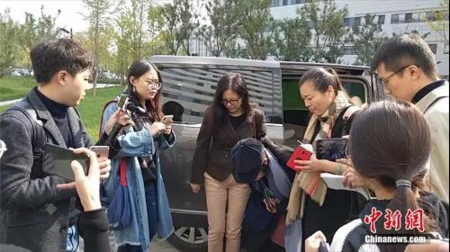 点击进入下一页