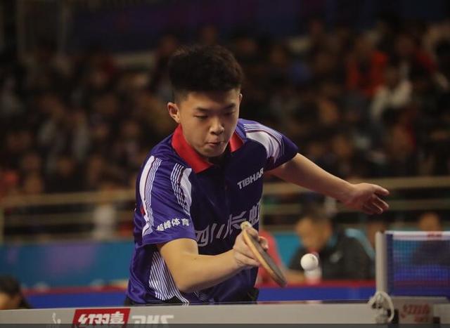 国乒15岁新星杀出！小王皓力战樊振东只输7分