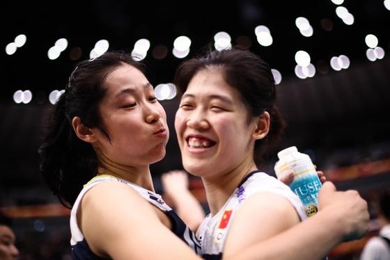 李盈莹道出成长关键因素，和朱婷走上2个“极端”，感谢郎平