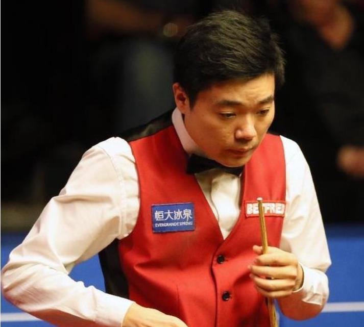 丁俊晖5-0横扫幸运星，一年前曾5-1大胜对手，德国大师赛晋级在望