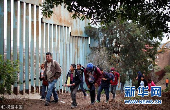 白宫威胁：不给钱修边境墙就让政府关门