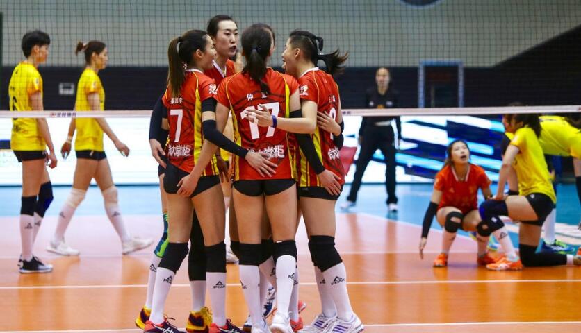 女排第一支出线球队诞生！争冠热门3-0横扫山东提前晋级四强