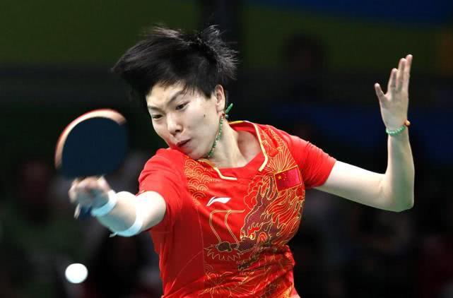 国乒最强12人开战！大魔王李晓霞回归 带着半岁孩子支援国乒