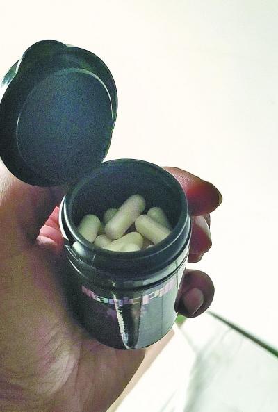 泻药掺面粉冒充"进口"减肥药 成本几元卖500一瓶