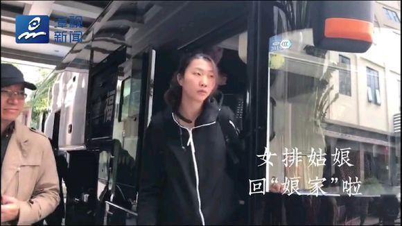 安家杰率七国手先期抵达漳州受热捧 三大奥运冠军疲态尽显