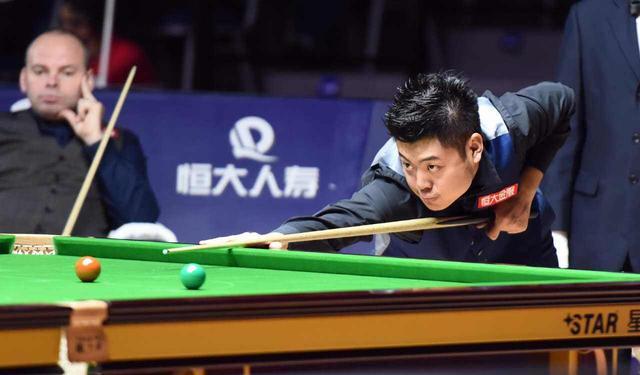 绝境大逆转！中国新王6-5险胜英国名将 梁文博单杆狂轰142