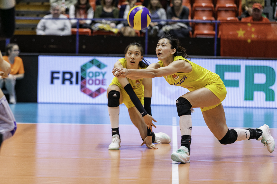 未来可期！女排18岁新星迎来国家队首秀 李盈莹是她榜样