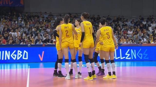 中国女排3-0保加利亚女排获两连胜，朱婷首发胡铭媛快球惊艳全场