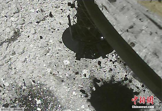 “隼鸟2号”第二次着陆点锁定 将在陨石坑外侧降落
