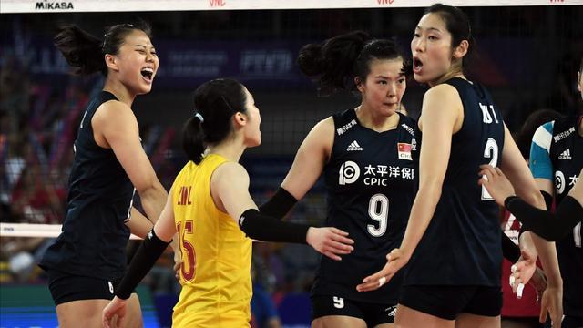 中国女排1位置大变动！去年她还是第3副攻，如今落选二队