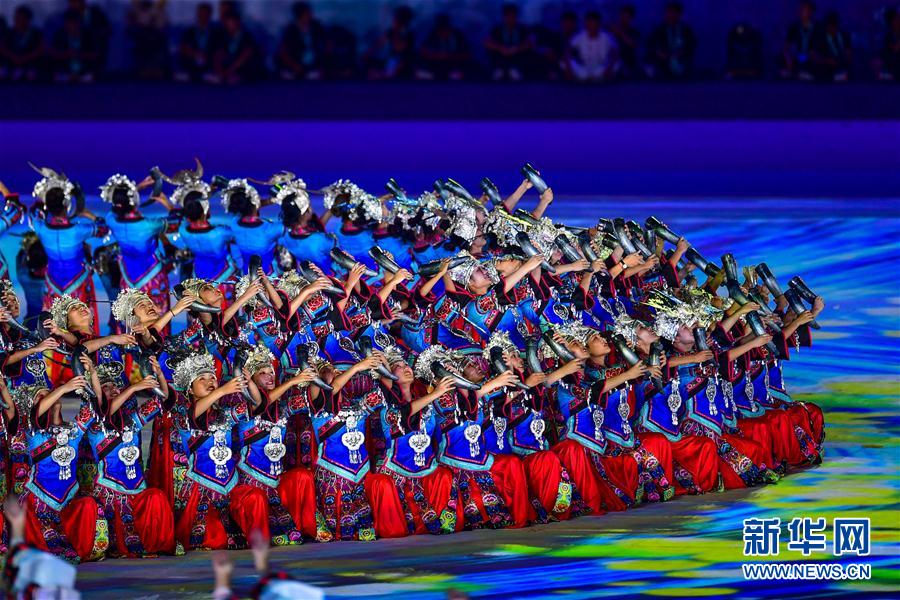 （民族运动会）（95）全国少数民族传统体育运动会开幕式举行