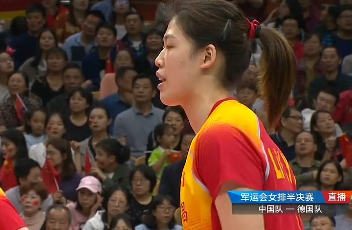 中国女排晋级军运会决赛！第4个3-0送德国，仅丢29分，与巴西争冠