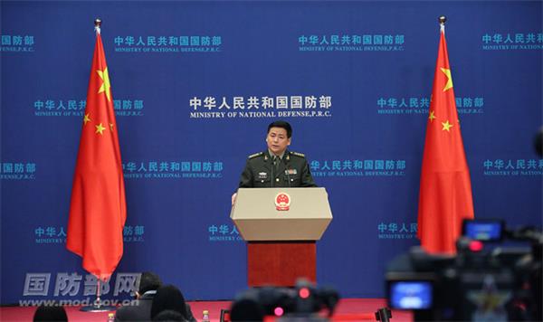 国防部新闻发言人就香港问题、美舰擅闯中国南海岛礁等答记者问