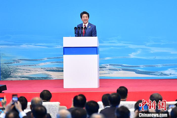 点击进入下一页