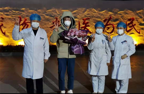 防控新型冠状病毒肺炎｜山东德州首例新型冠状病毒感染的肺炎治愈病例！已解除隔离