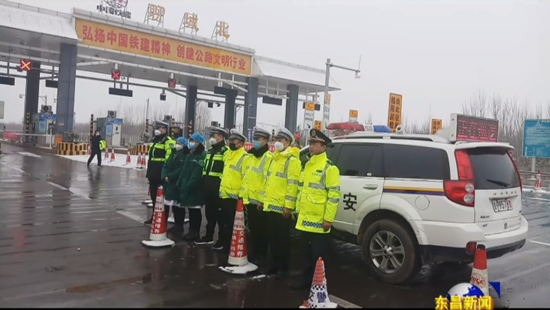 迎风雪 战疫情