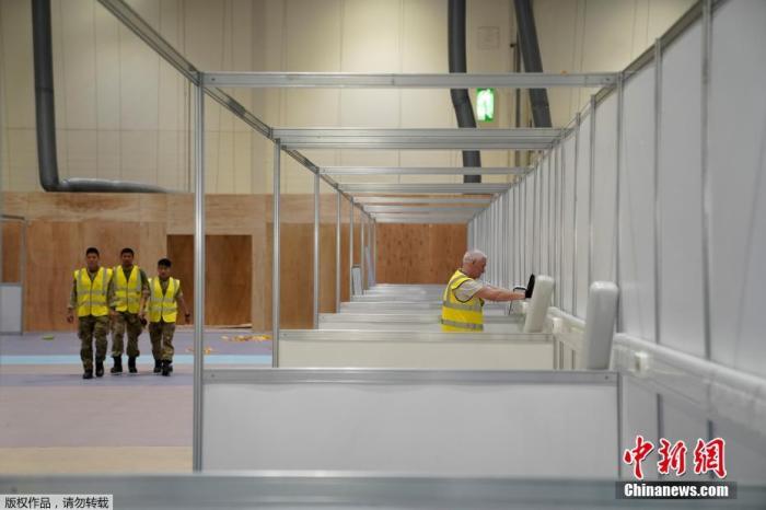 3月30日消息，英国伦敦国际展览会议中心正在改建成为南丁格尔医院，为收治更多新冠肺炎患者做准备。