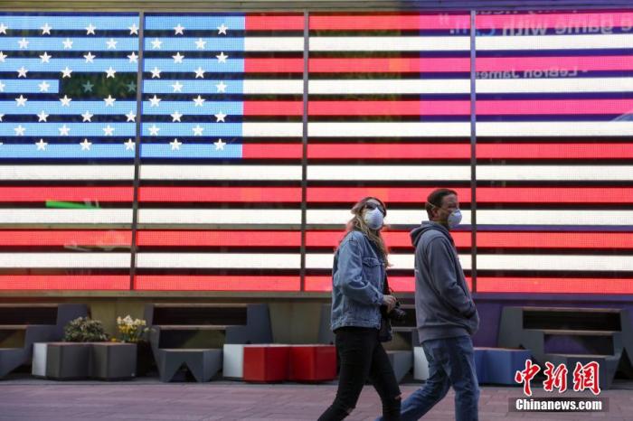 国际疫情：日本确诊病例逾万 美国国内就是否复工现分歧