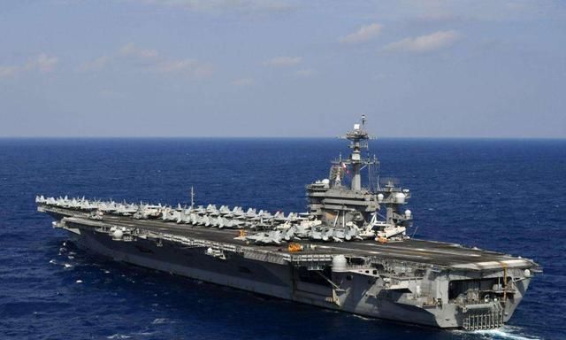 水兵感染、舰长被免……美罗斯福号航母上发生了什么？
