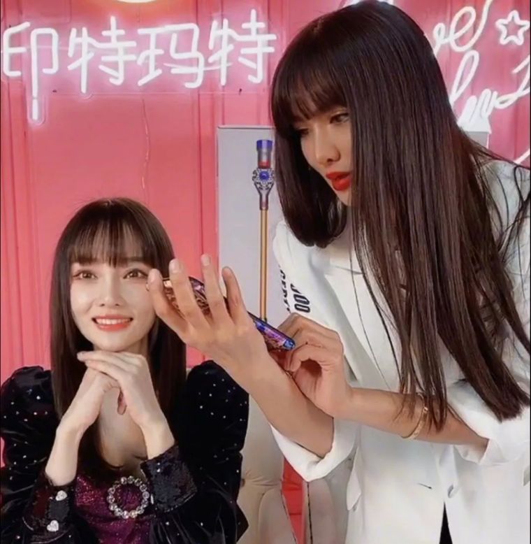 明星带货忙剧本在线卖，直播成影视圈“救命稻草”？