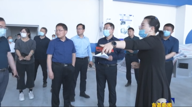 区领导调研重点项目建设工作