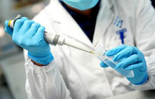 国家卫健委：新冠病毒疫苗临床试验目前未收到有重大不良反应报告