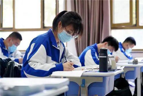 中小学复课后坚决杜绝串讲、跳讲