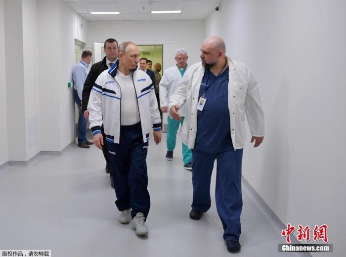 为防新冠！俄总统普京官邸和克宫安装专门消毒通道