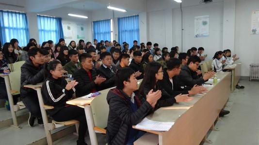 “提质”学生会 “增效”为同学