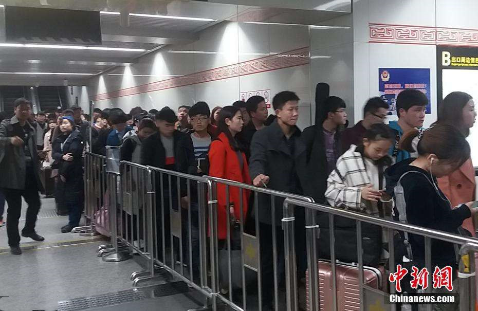 返校高峰将至 防疫应该注意啥