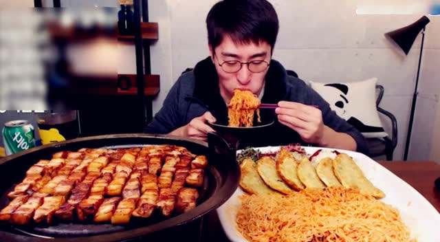 多家平台开始整治“大胃王吃播”