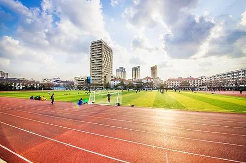 十一假期大学生能否离校？教育部：各校需因地制宜