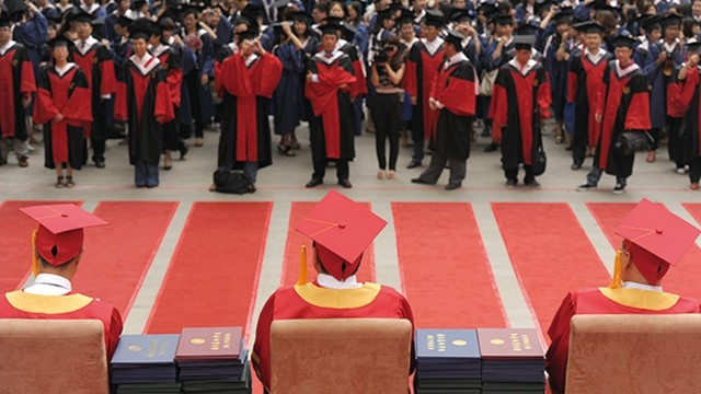 多所高校被指“批量”清退不合格博士生 原因为何？