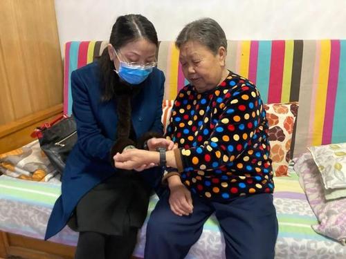 期待更多年轻人进入养老行业