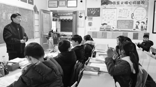 用爱把孩子“抢”“救”回来