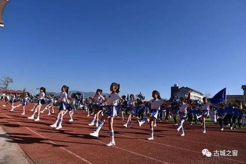 体育锻炼在校园里蔚然成风