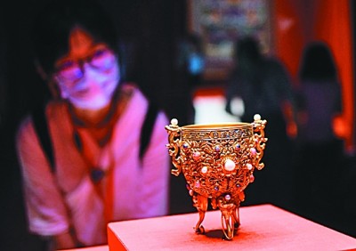 新年伊始，聆听青年们的愿望与目标[组图]