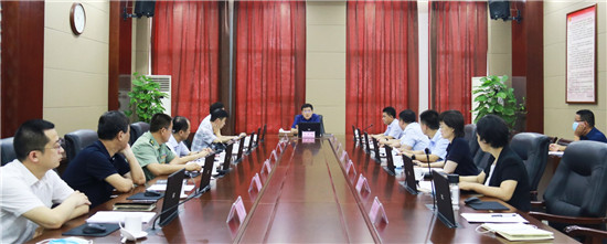 东昌府区委书记马军权主持召开区委常委会会议