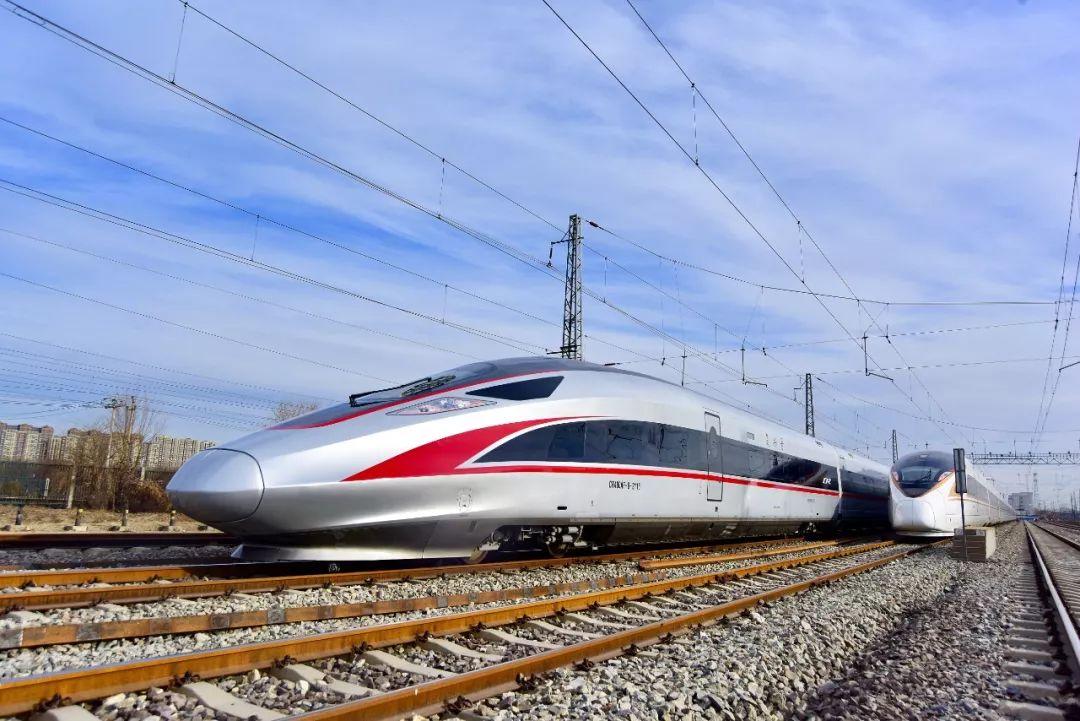 我国高铁运营里程稳居世界第一 中国速度领跑世界